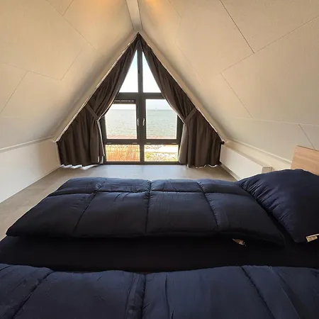 Enkhuizer Beachhouse Sonnendeck Nr 414